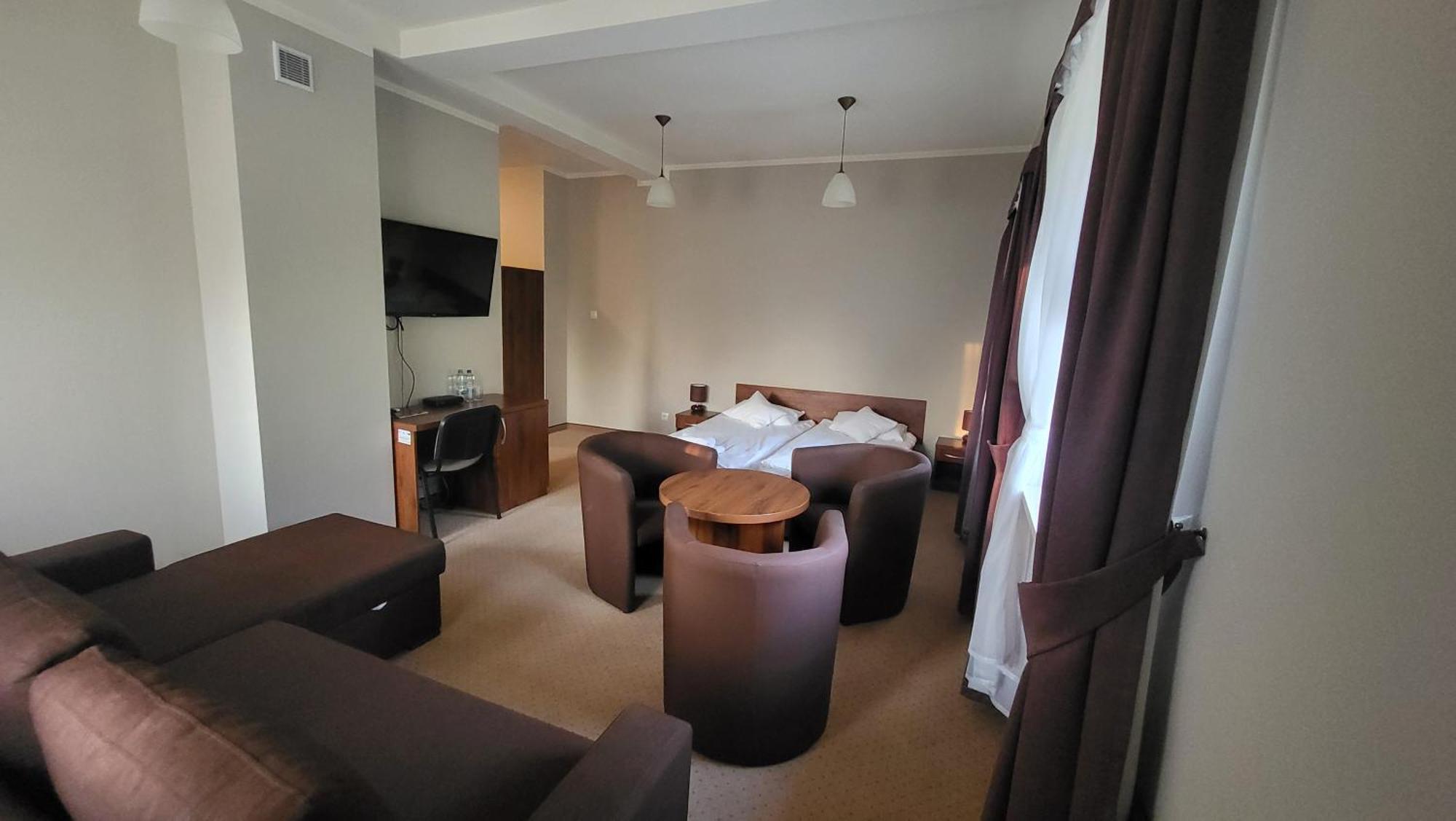Hotel Chancza Spa & Restauracja Rakow  Экстерьер фото