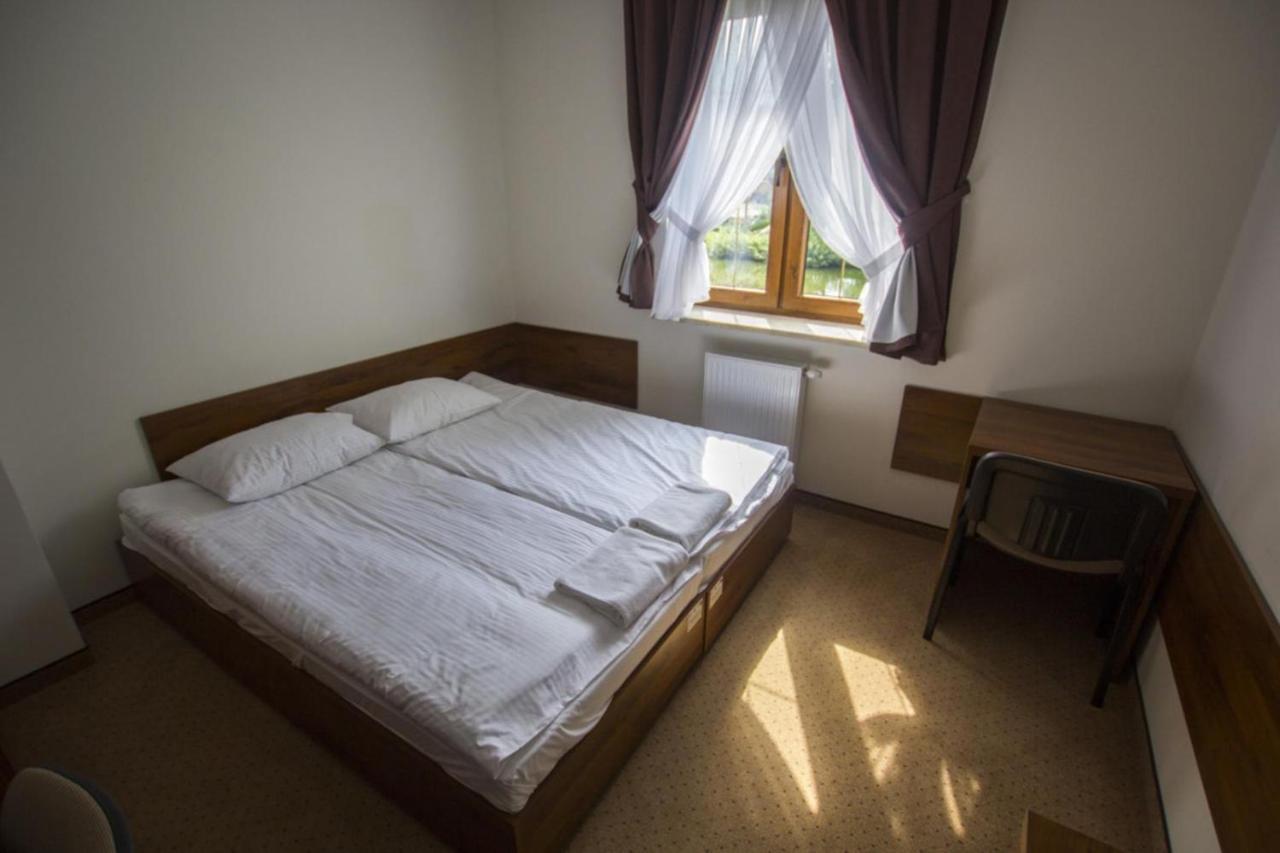 Hotel Chancza Spa & Restauracja Rakow  Экстерьер фото